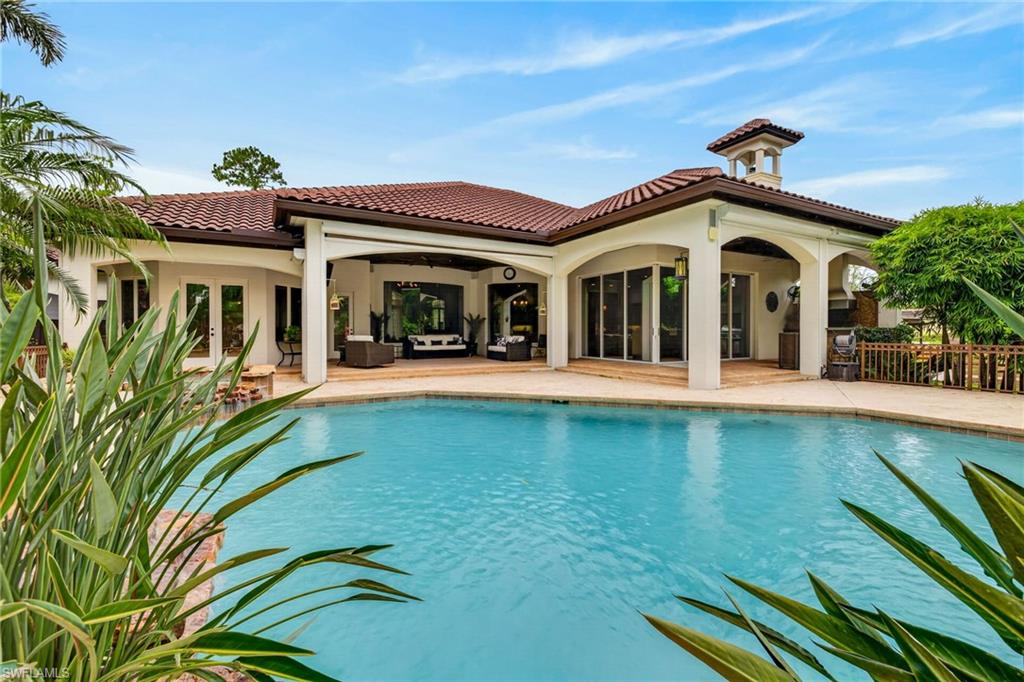 GOLDEN GATE ESTATES - Residential