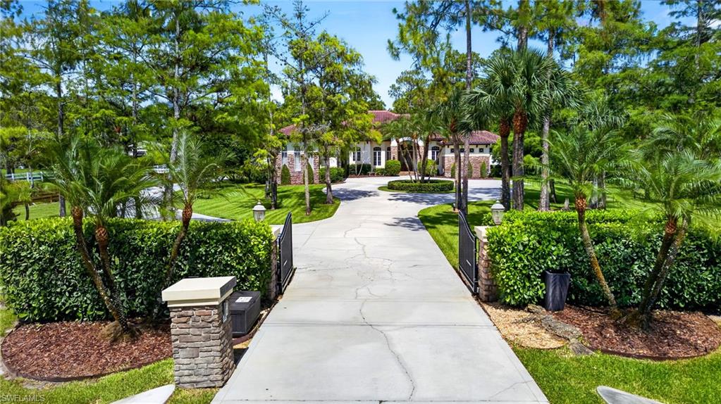 GOLDEN GATE ESTATES - Residential