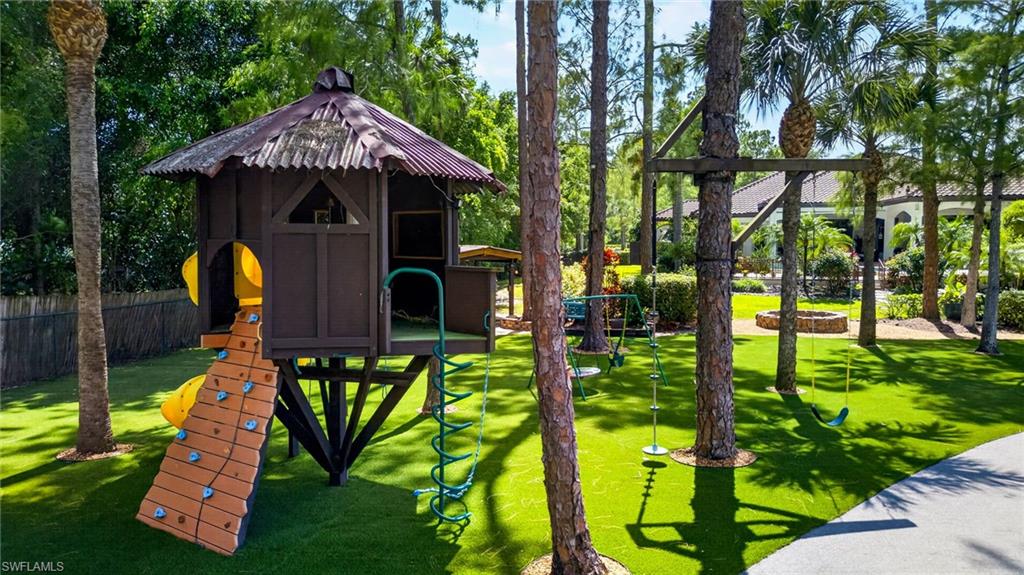 GOLDEN GATE ESTATES - Residential