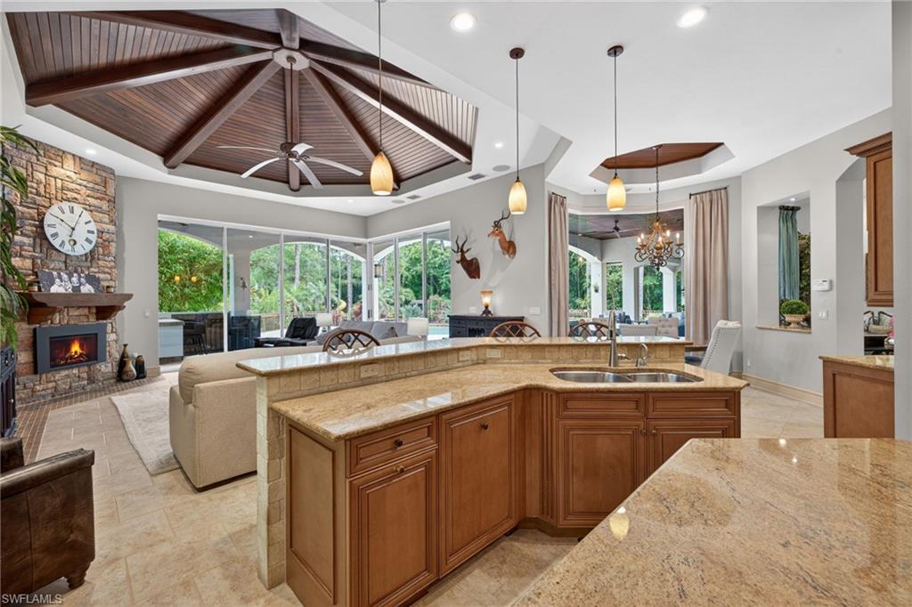 GOLDEN GATE ESTATES - Residential