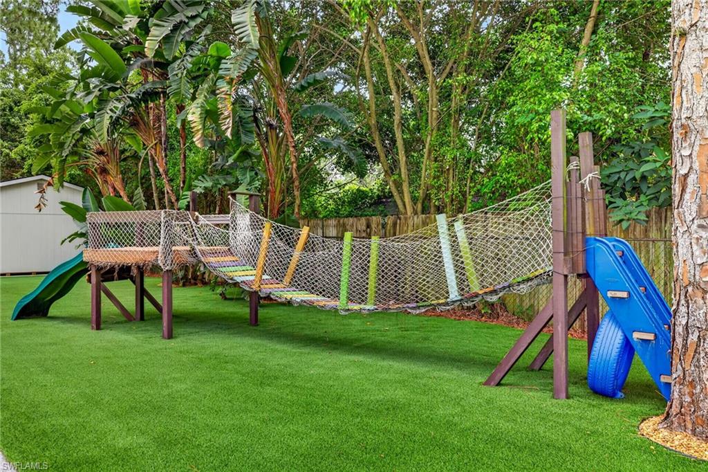 GOLDEN GATE ESTATES - Residential