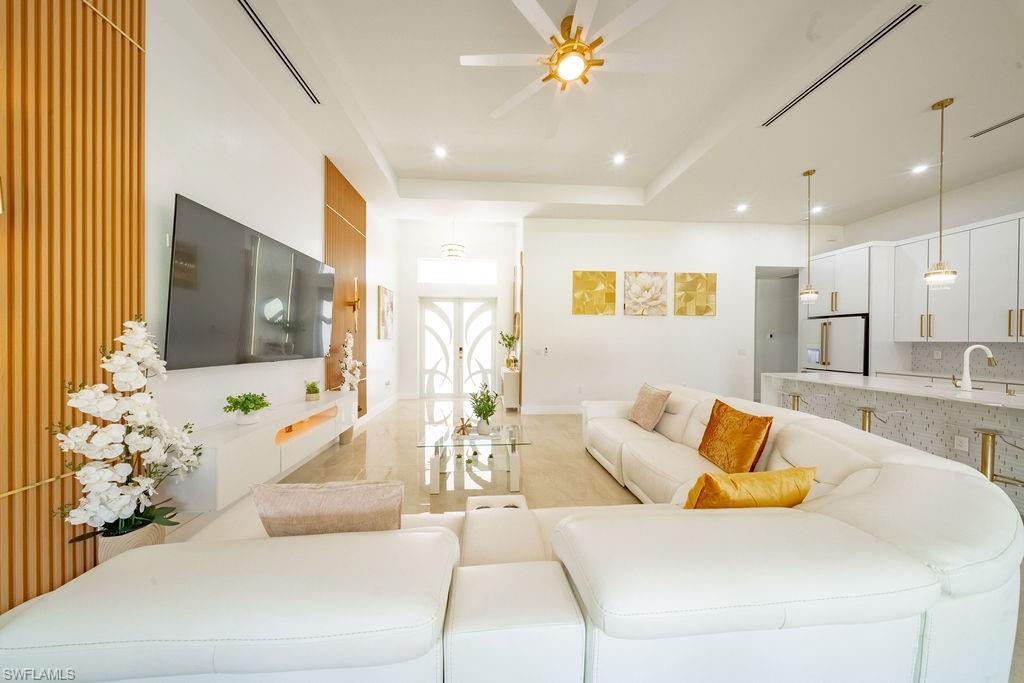 NORTH FORT MYERS - Residential