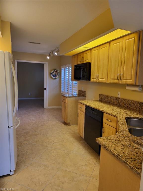 BERMUDA CAYS - Residential
