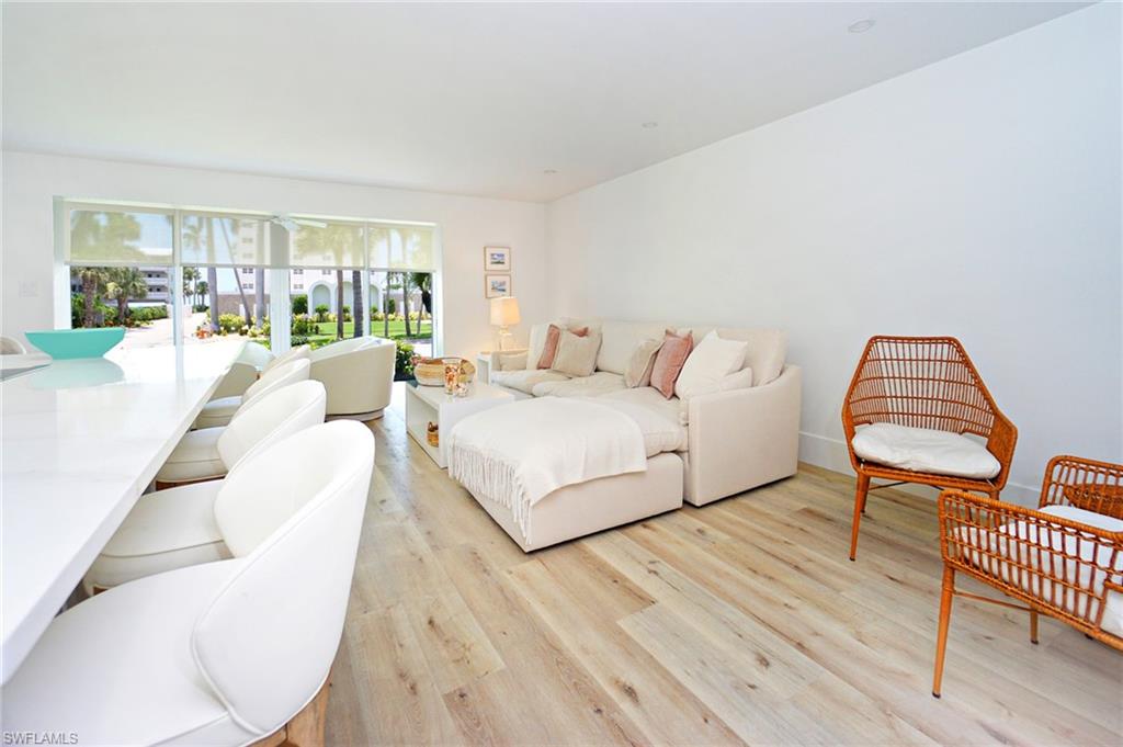 AMBASSADOR CLUB - Residential Lease