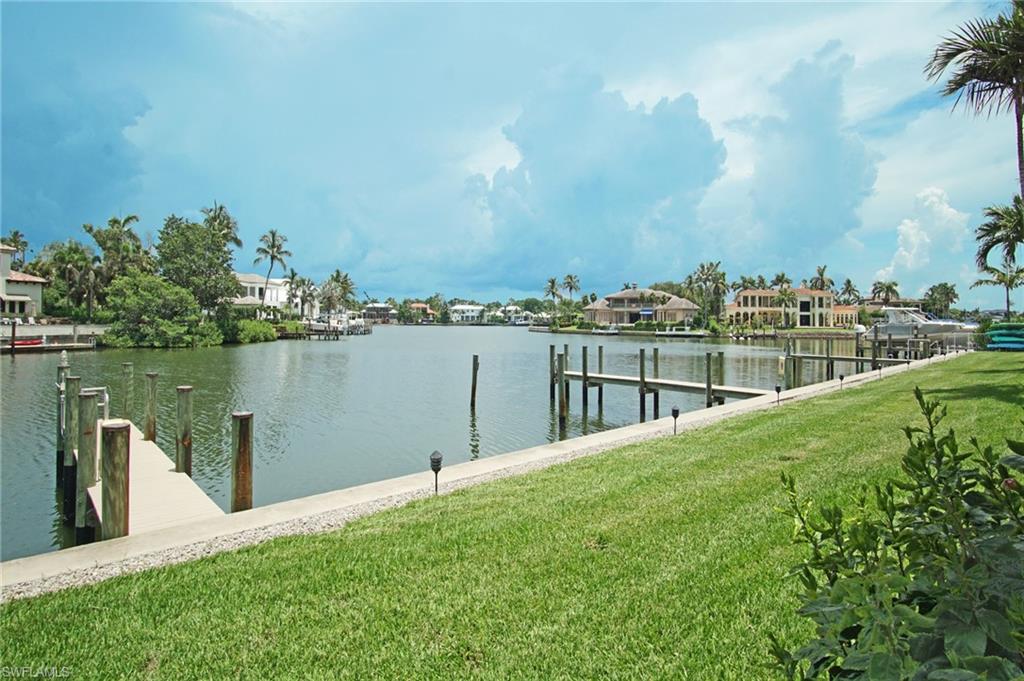 AMBASSADOR CLUB - Residential Lease