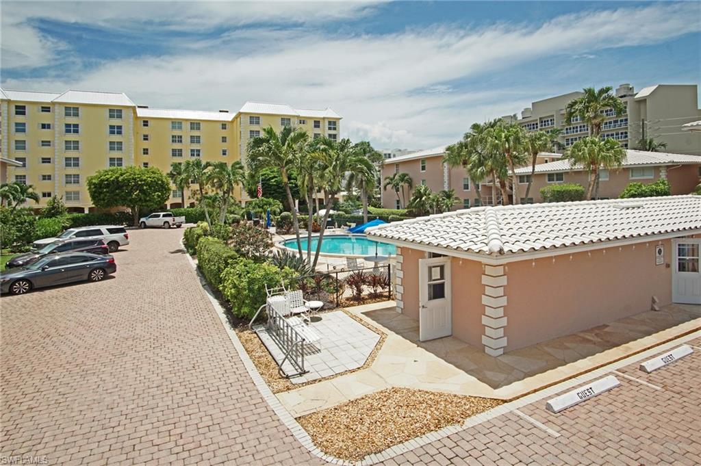 AMBASSADOR CLUB - Residential Lease