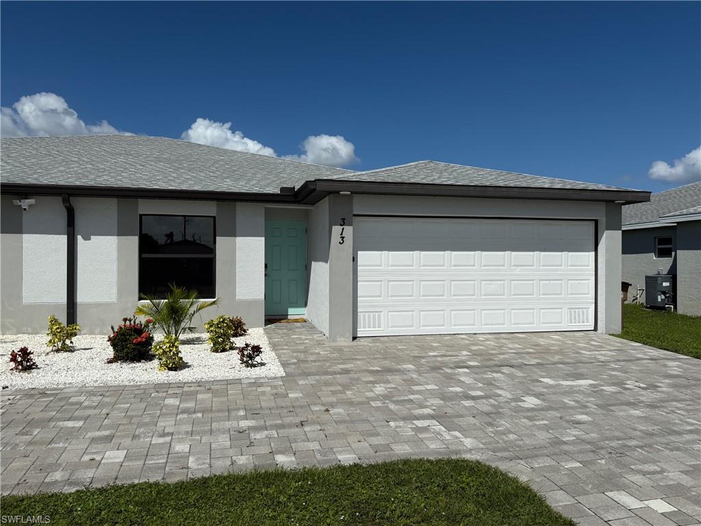 CAPE CORAL - Residential Lease