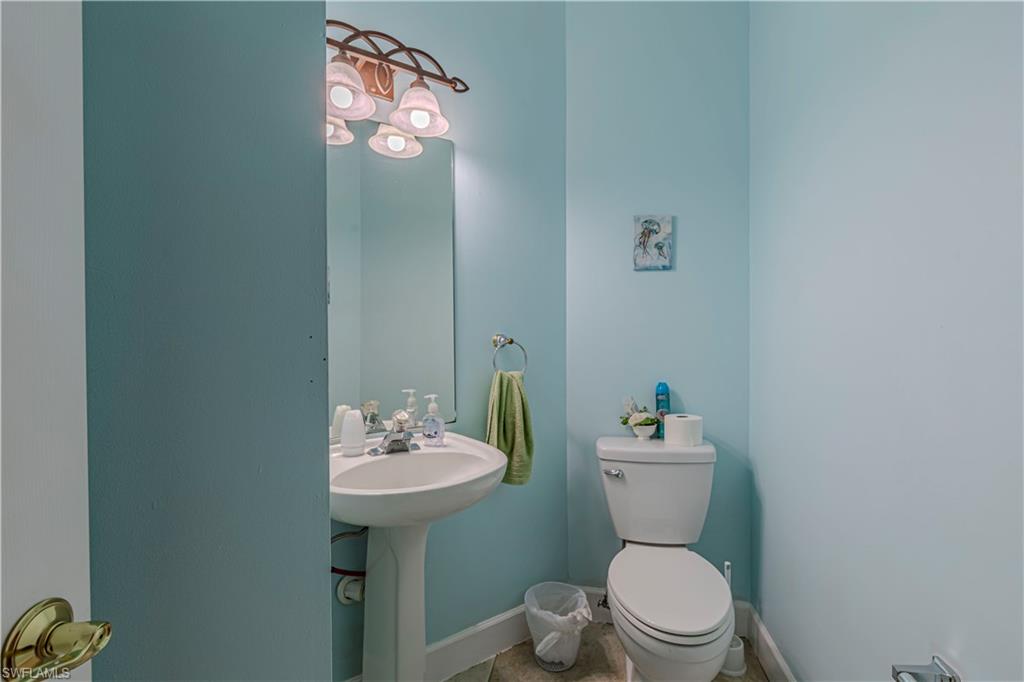 CAY LAGOON - Residential Lease
