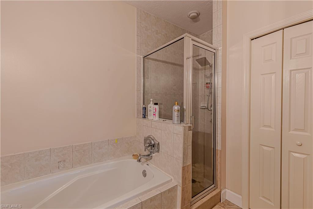 CAY LAGOON - Residential Lease
