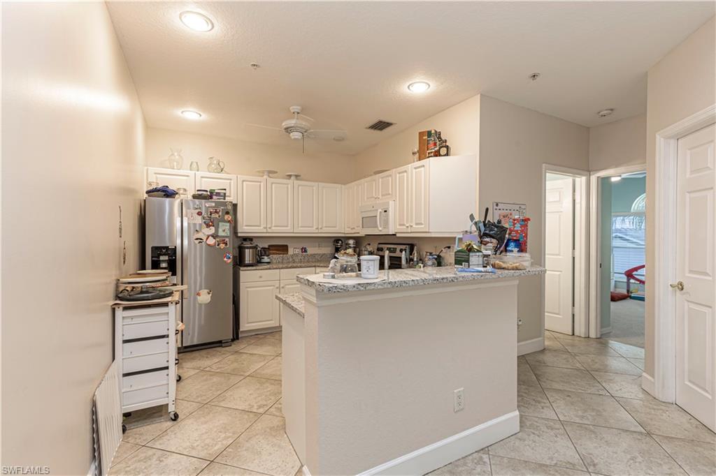 CAY LAGOON - Residential Lease