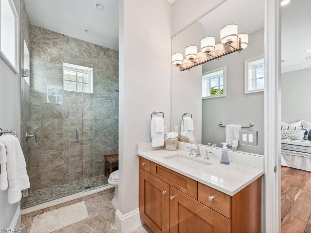 AQUALANE SHORES - Residential