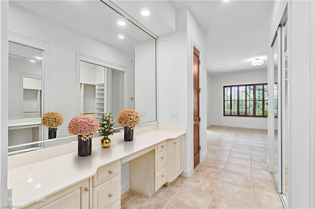 VIZCAYA AT BAY COLONY - Residential