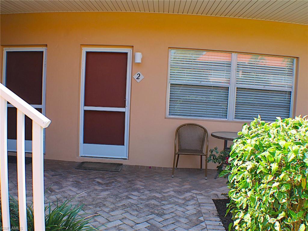 SANIBEL ARMS - Residential