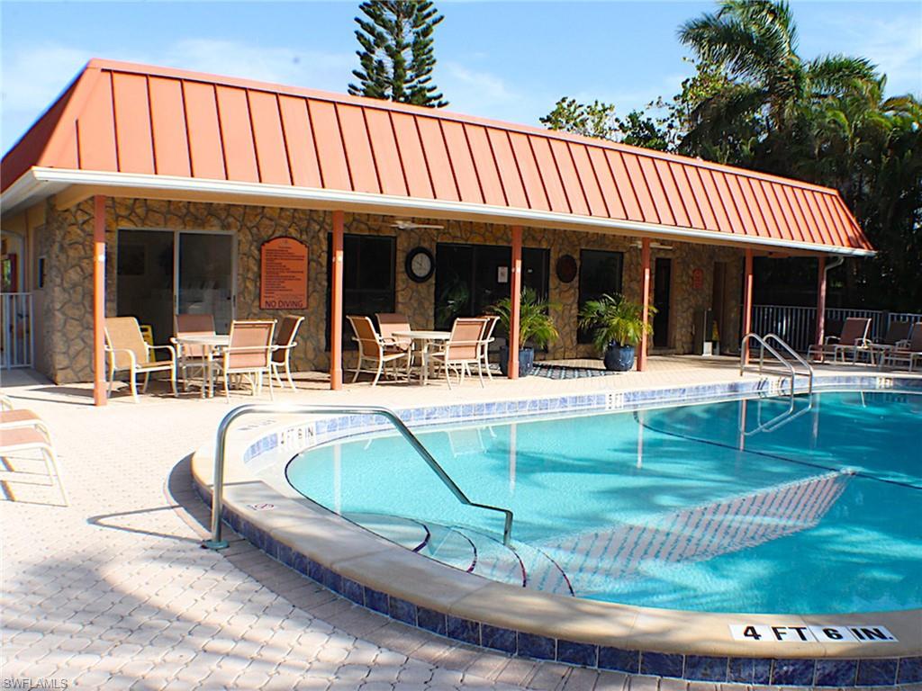 SANIBEL ARMS - Residential