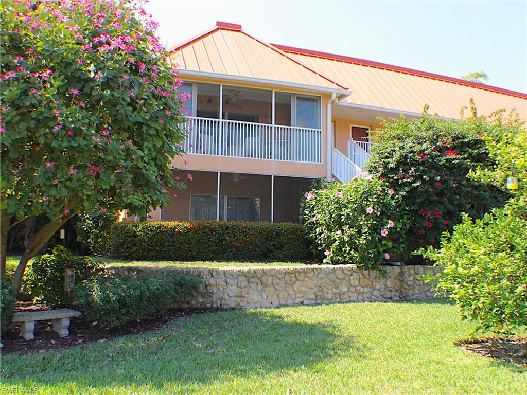 SANIBEL ARMS - Residential