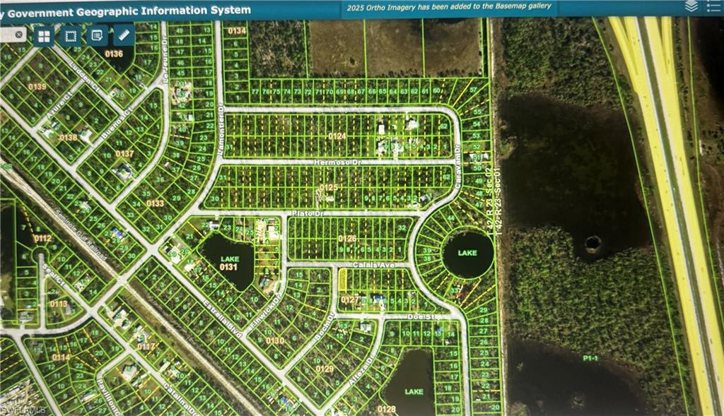TROPICAL GULF ACRES - Land