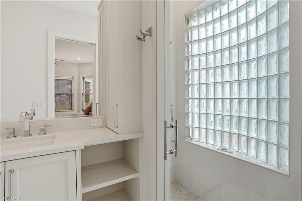 BAY COLONY SHORES - Residential