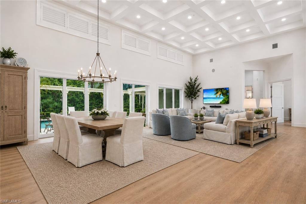 BAY COLONY SHORES - Residential