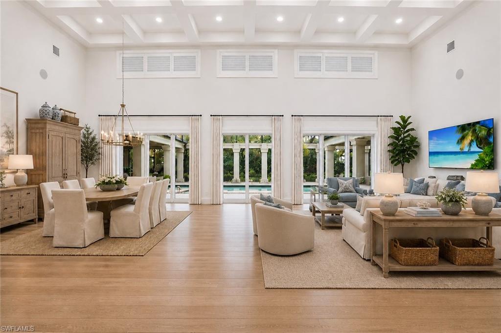 BAY COLONY SHORES - Residential