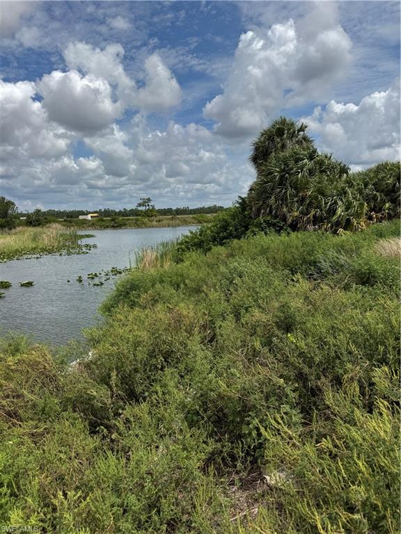 CAPE CORAL - Land