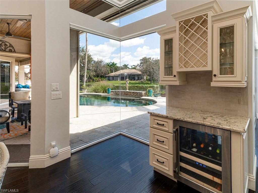 MONTEREY - Residential