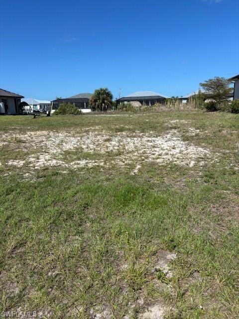 CAPE CORAL - Land