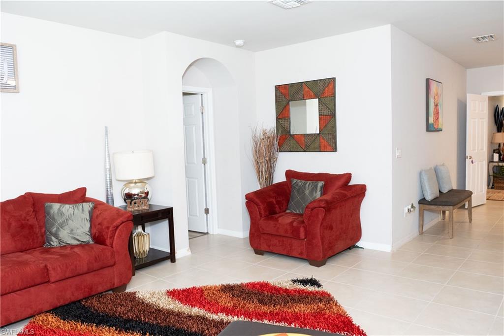 GOLDEN GATE ESTATES - Residential Lease
