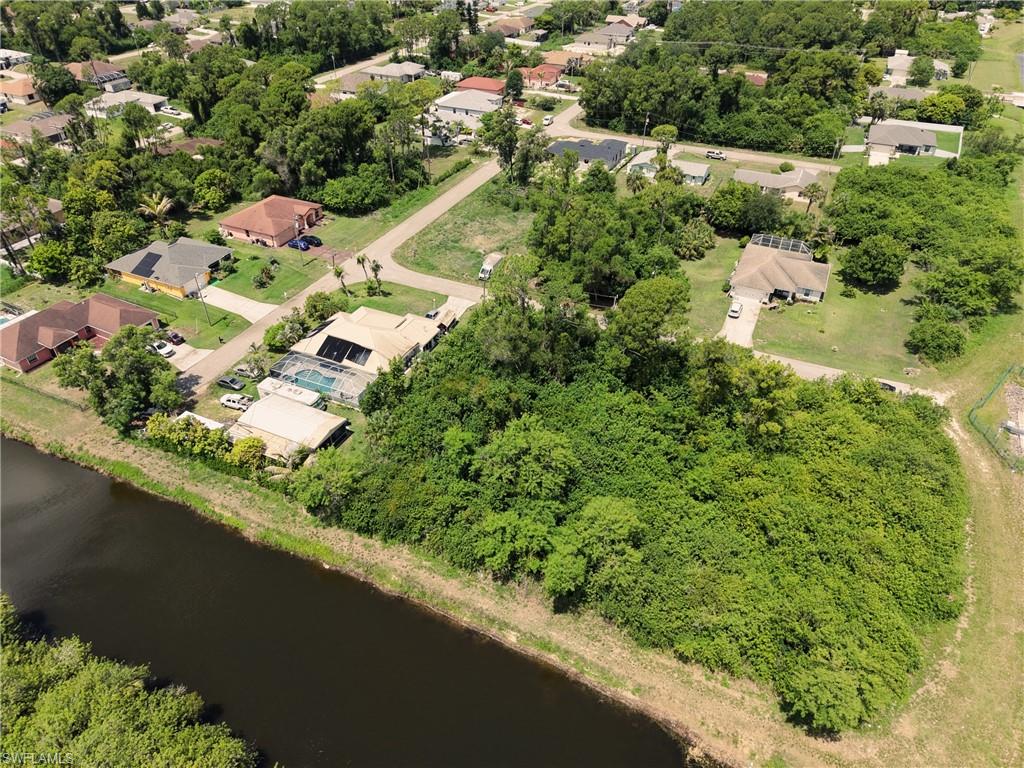 LEHIGH ACRES - Land