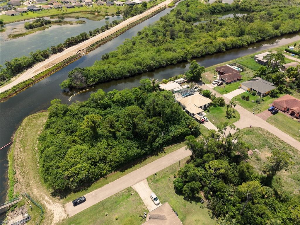LEHIGH ACRES - Land