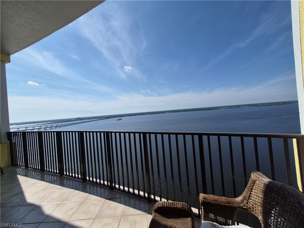 BEAU RIVAGE - Residential