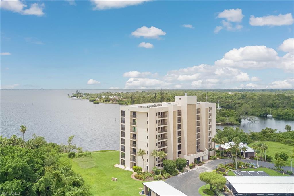MOORINGS POINT CONDO - Residential