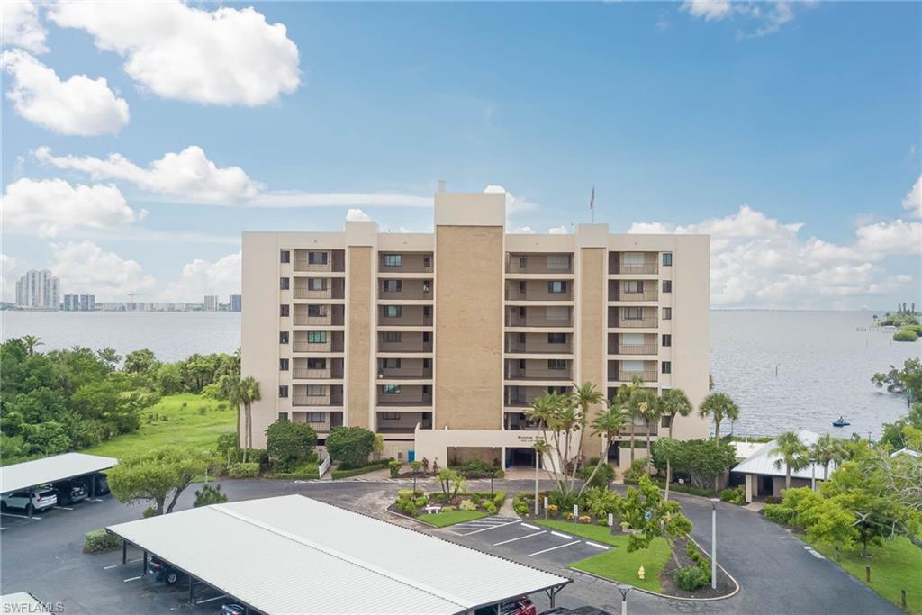 MOORINGS POINT CONDO - Residential