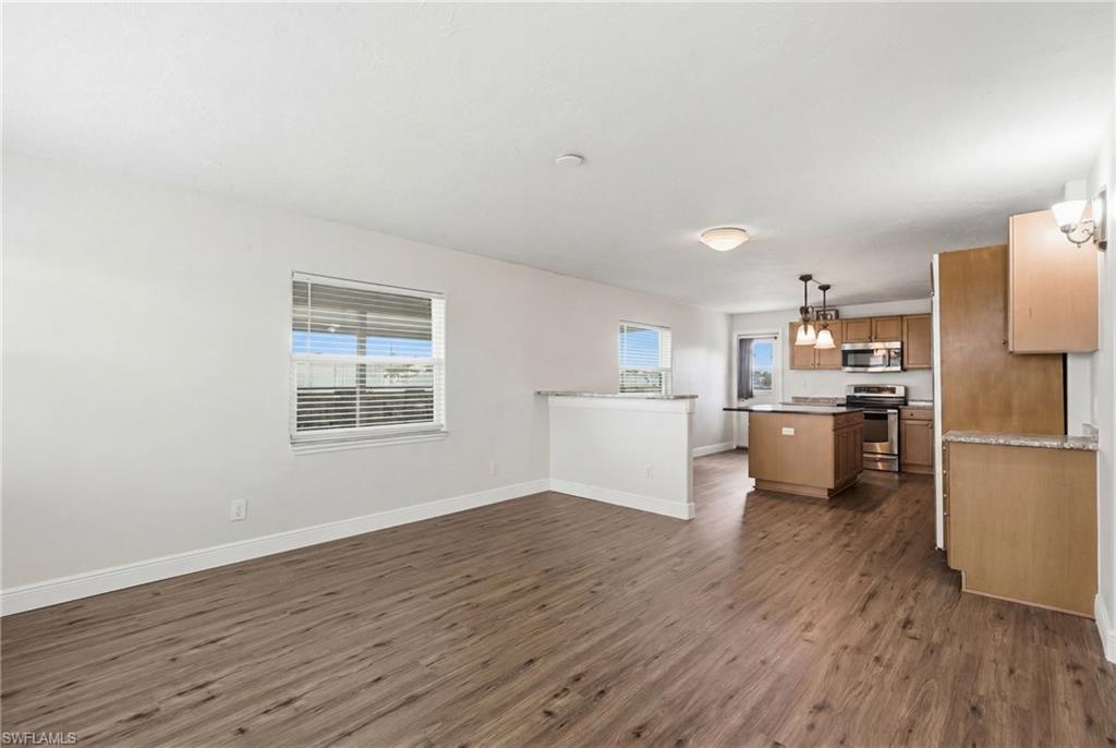 MEADOW LARK PARK - Residential Lease