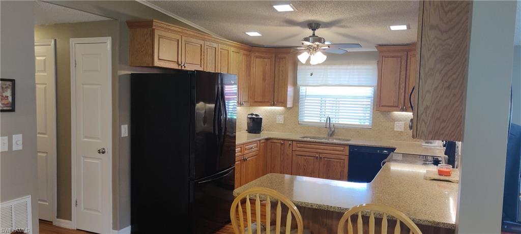 PINE LAKES COUNTRY CLUB - Residential