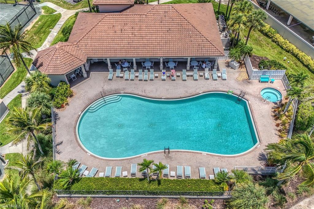 OXFORD POINTE - Residential