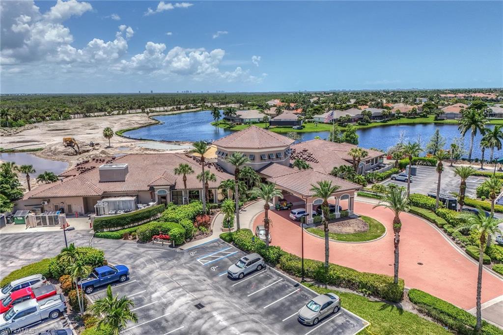 OXFORD POINTE - Residential