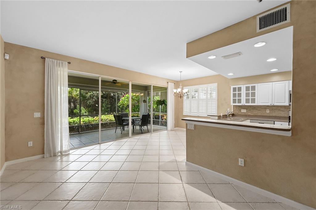 OXFORD POINTE - Residential