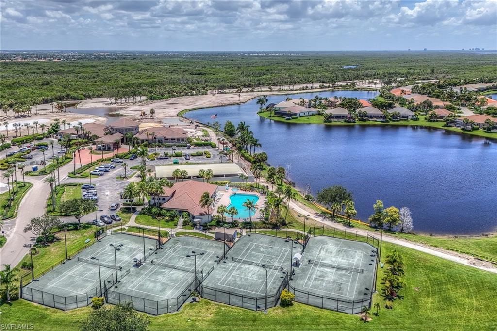 OXFORD POINTE - Residential