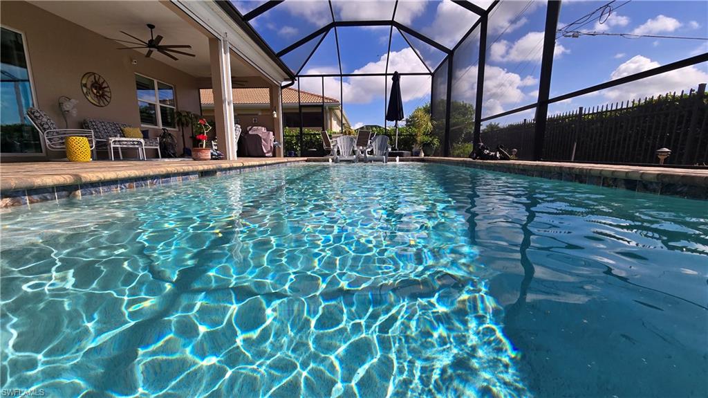 SUNSET POINTE - Residential