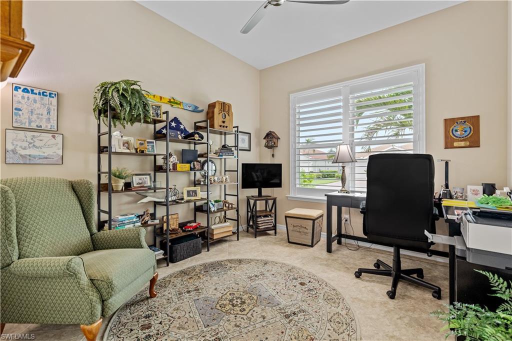 SUNSET POINTE - Residential
