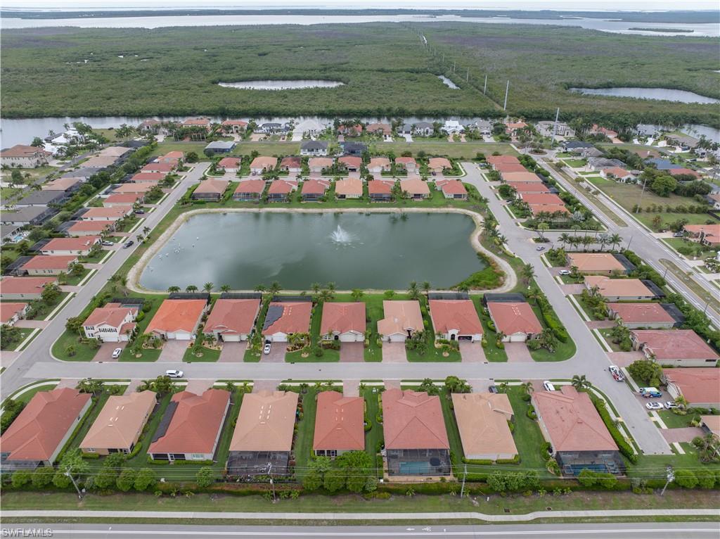 SUNSET POINTE - Residential