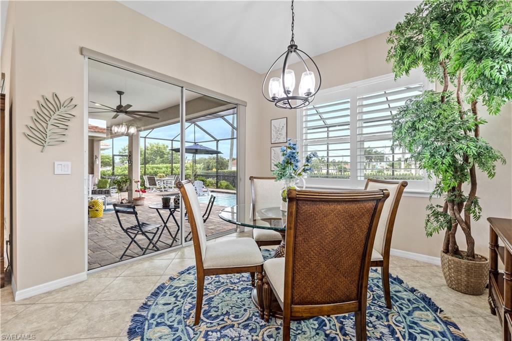 SUNSET POINTE - Residential