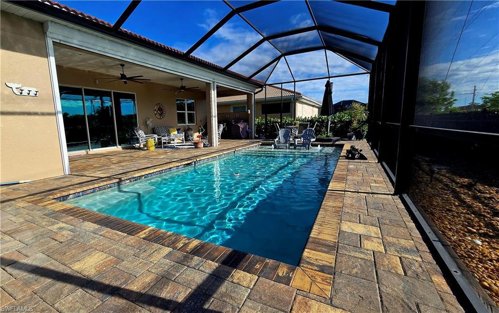 SUNSET POINTE - Residential