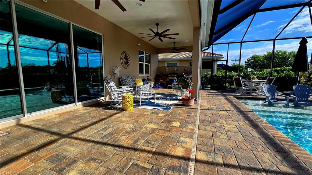 SUNSET POINTE - Residential