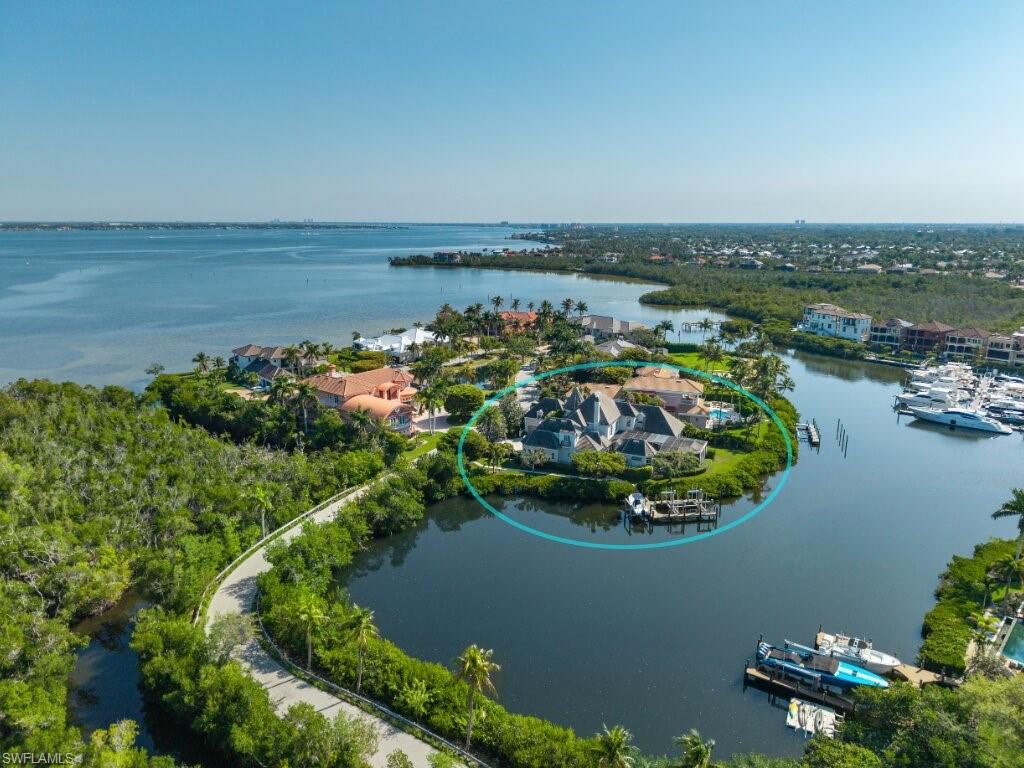 ST. CHARLES HARBOUR - Residential