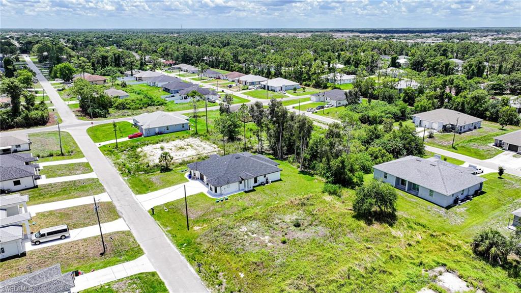 LEHIGH ACRES - Land