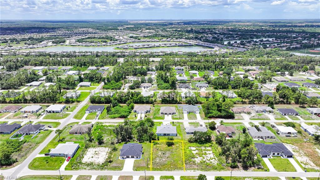 LEHIGH ACRES - Land