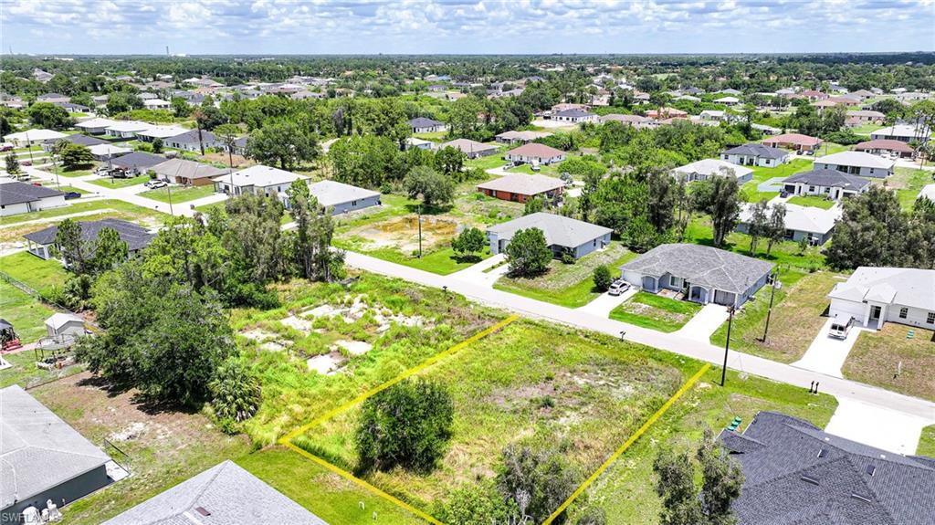 LEHIGH ACRES - Land