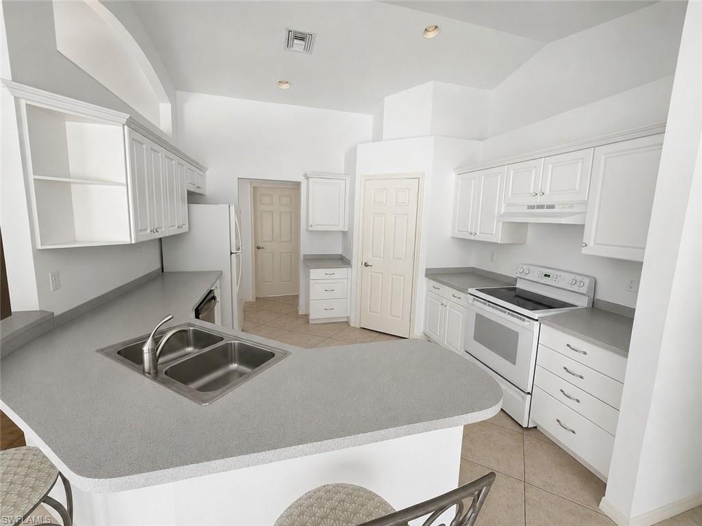 MARCO ISLAND - Residential