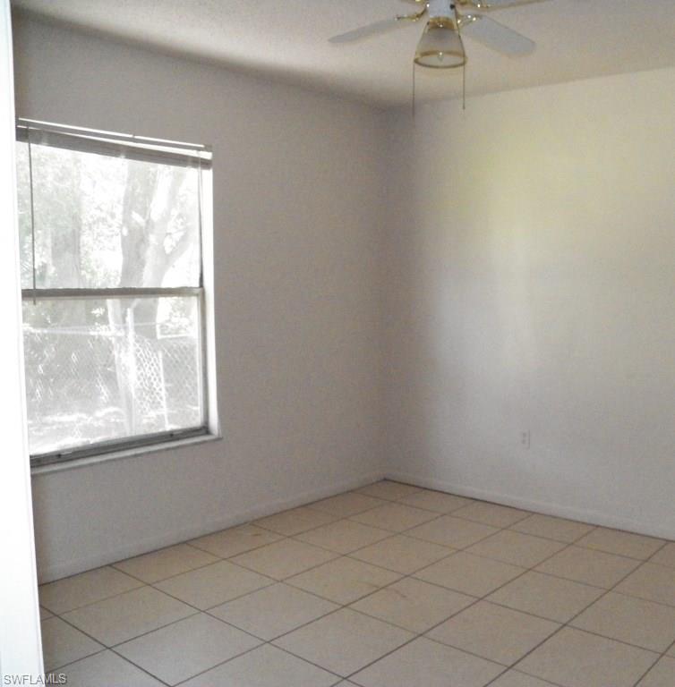 SPRING LAKES - Residential